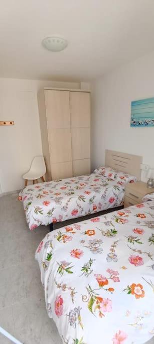 Apartamento Centrico En La Playa Con Piscina. Peñíscola Dış mekan fotoğraf