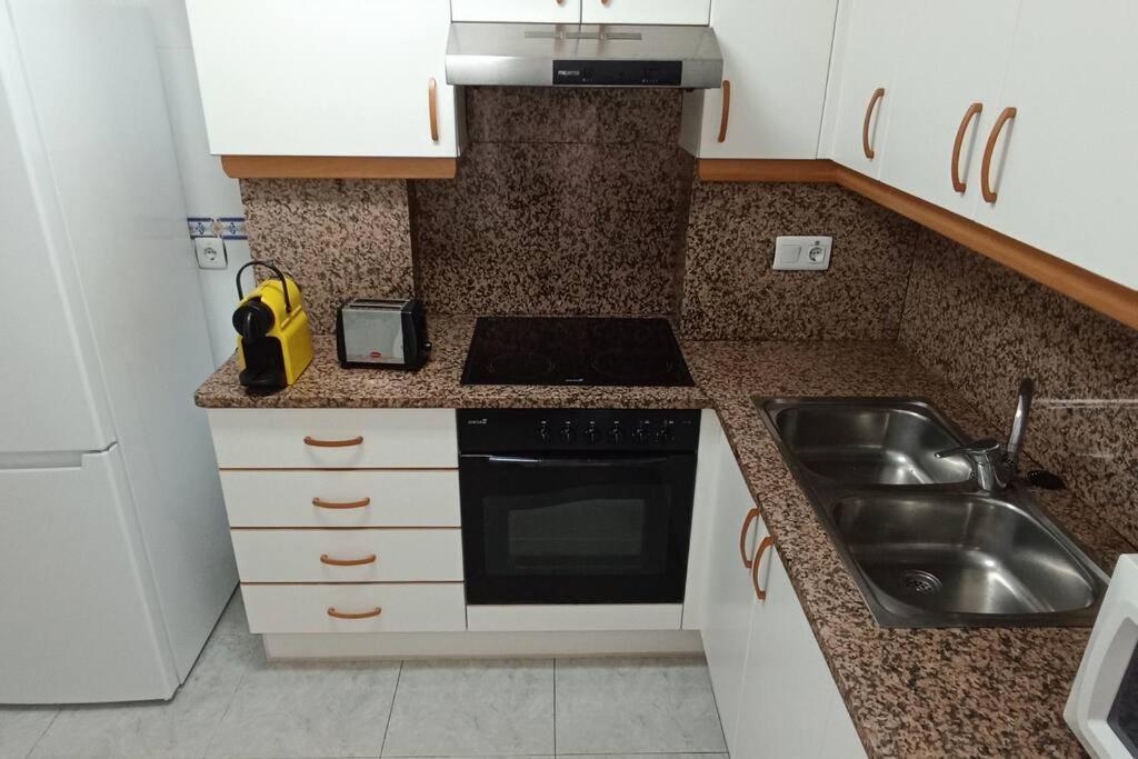 Apartamento Centrico En La Playa Con Piscina. Peñíscola Dış mekan fotoğraf